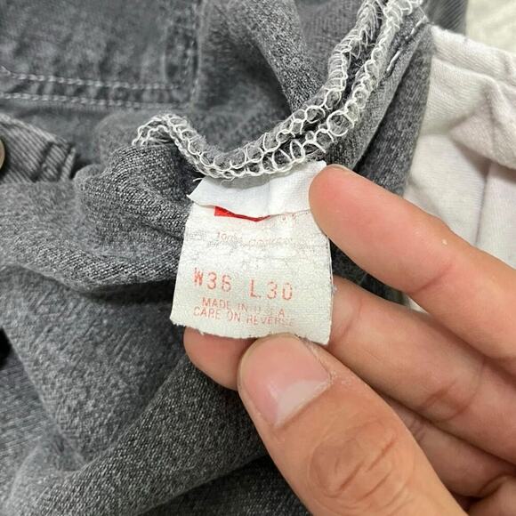 Levi’s 501 Faded Black USA Distressed Jeans - Picture 11 of 11